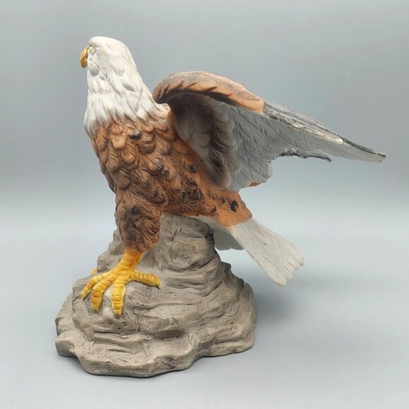 Ardco Dallas Fine Quality Eagle Figurine Ceramic 6" US Symbol - Picture 6 of 8